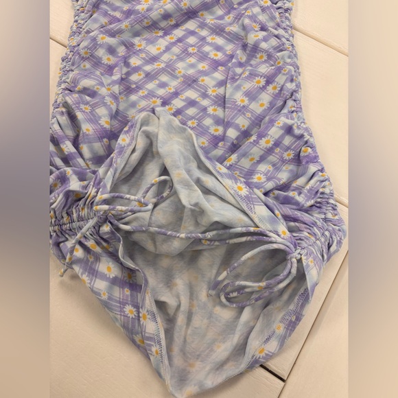 Floral Ruched Bodycon Mini Dress - Picture 8 of 9